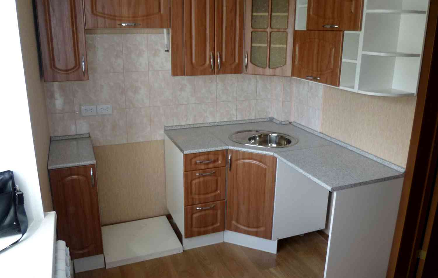 Косметический ремонт кухни. Слайд 2